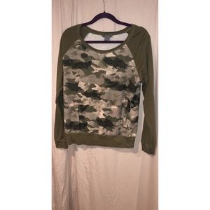 camo long sleeve shirt